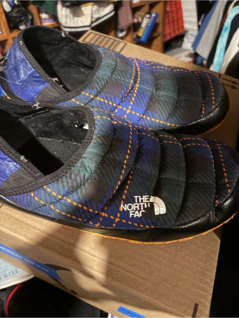 The North Face pulled slip